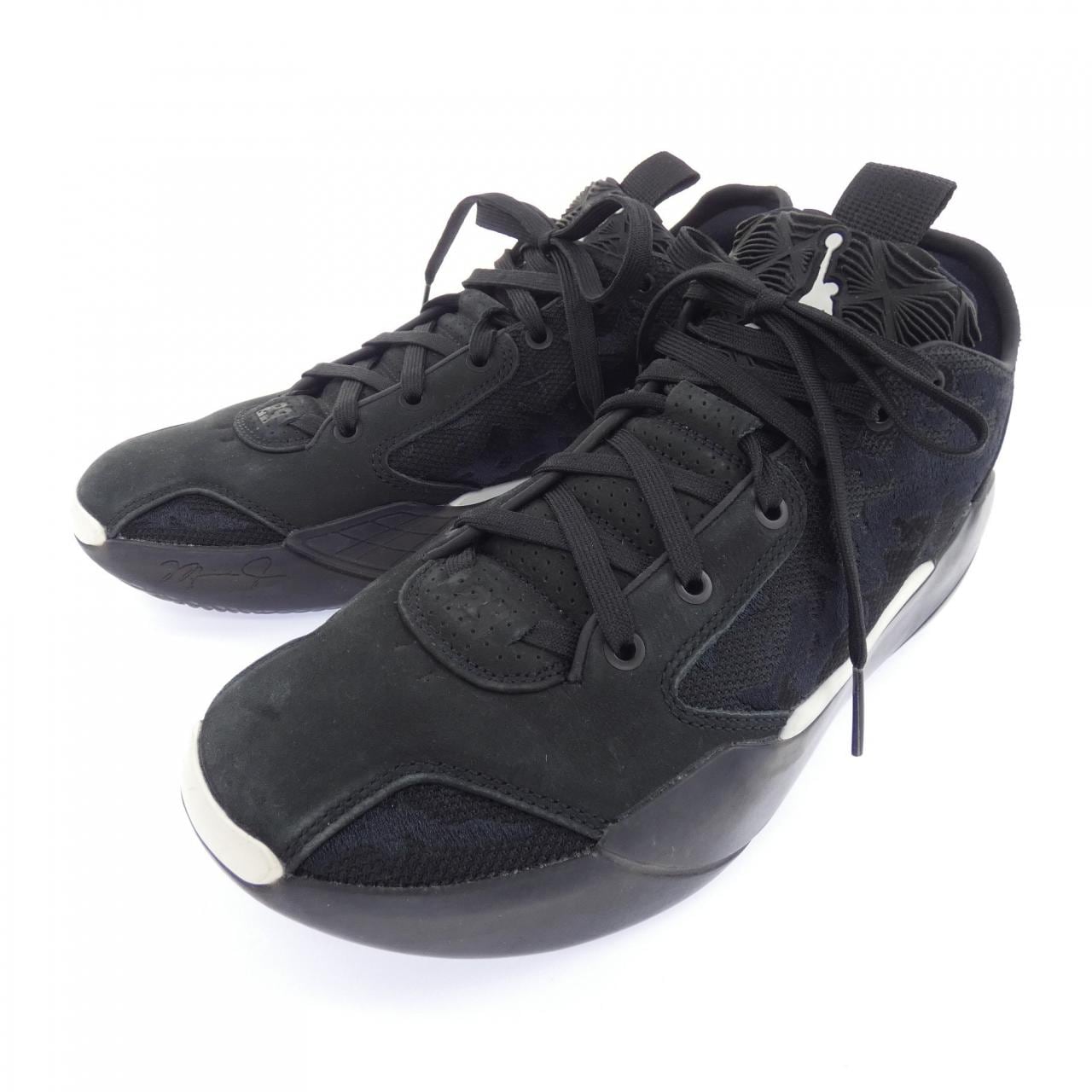 ナイキ ジョーダン NIKE JORDAN FQ0214-001 スニーカー