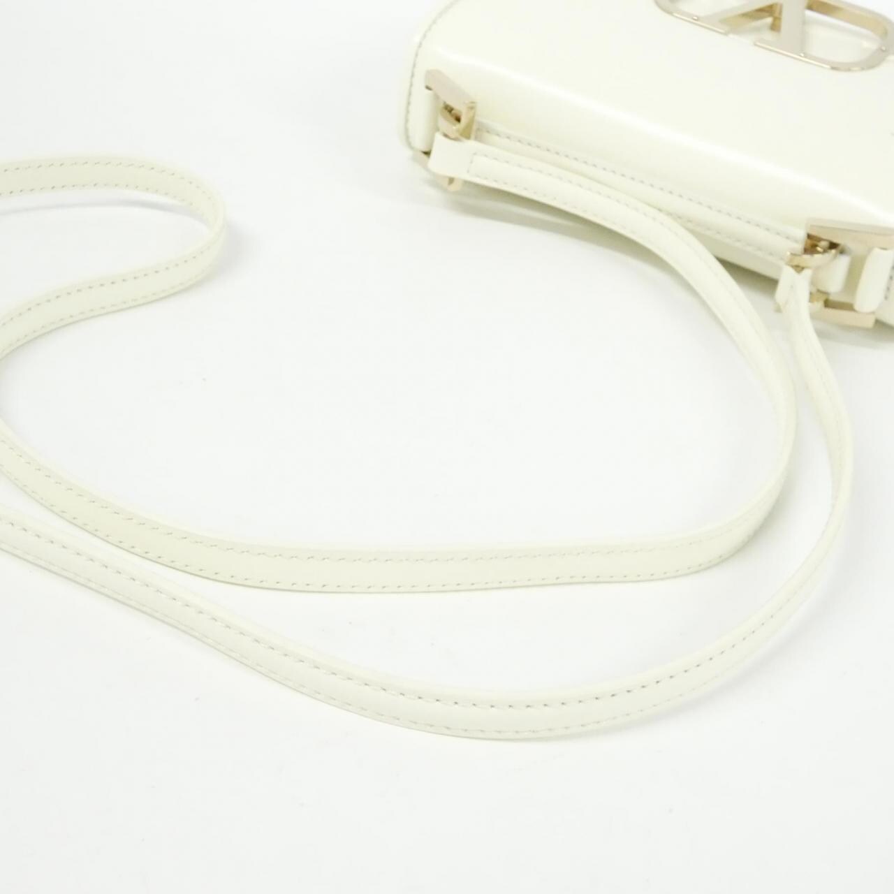 ヴァレンティノガラヴァーニ 2W2B0L51MUS ショルダーバッグ