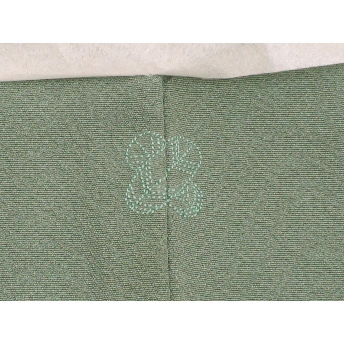 【未使用品】単衣　色無地　違い鷹の羽