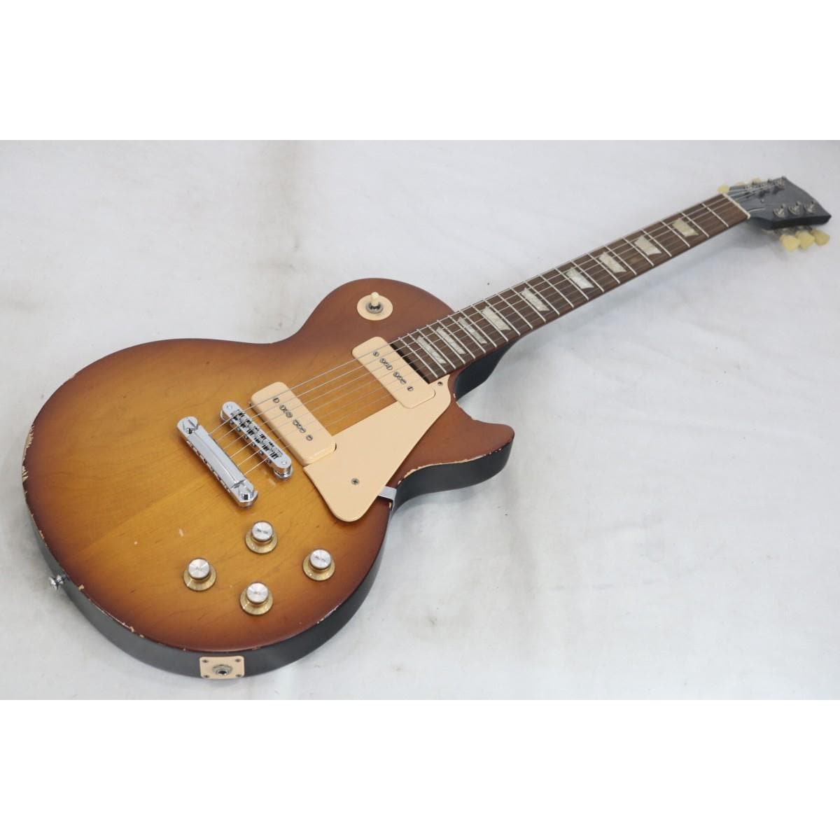 ＧＩＢＳＯＮ　　ＬＰ　ＳＴＵＤＩＯ　６０Ｓ　ＴＲＩＢＵＴＥ　Ｐ９０
