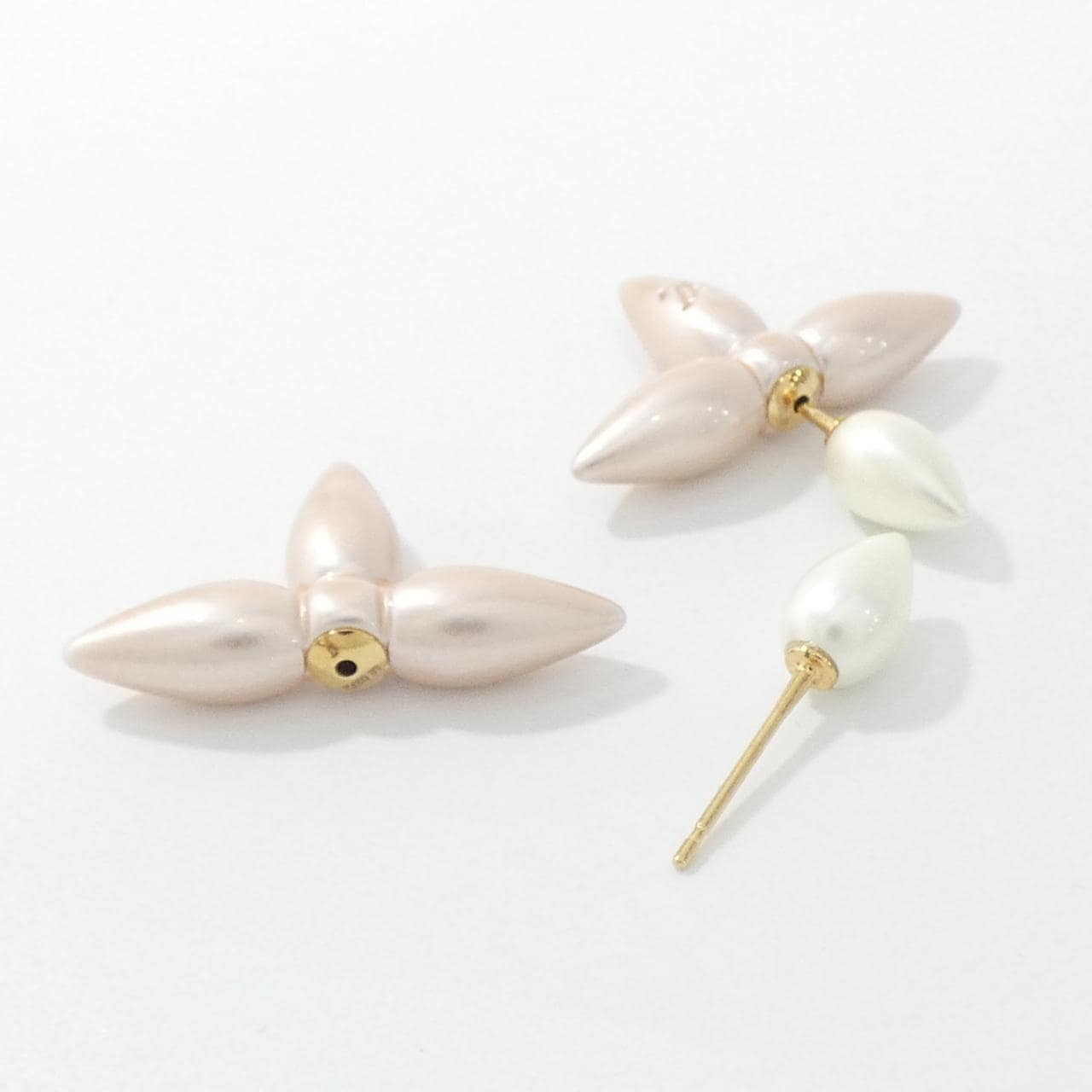 ルイヴィトン ブックルドレイユ ルイゼット M00648 ピアス