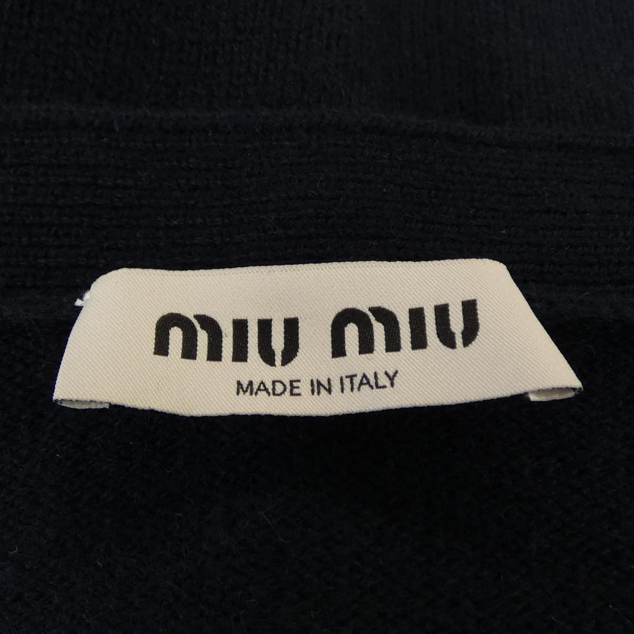 ミュウミュウ MIU MIU MIU MIU ロゴパッチ MMF865 SOOO 103Z カーディガン