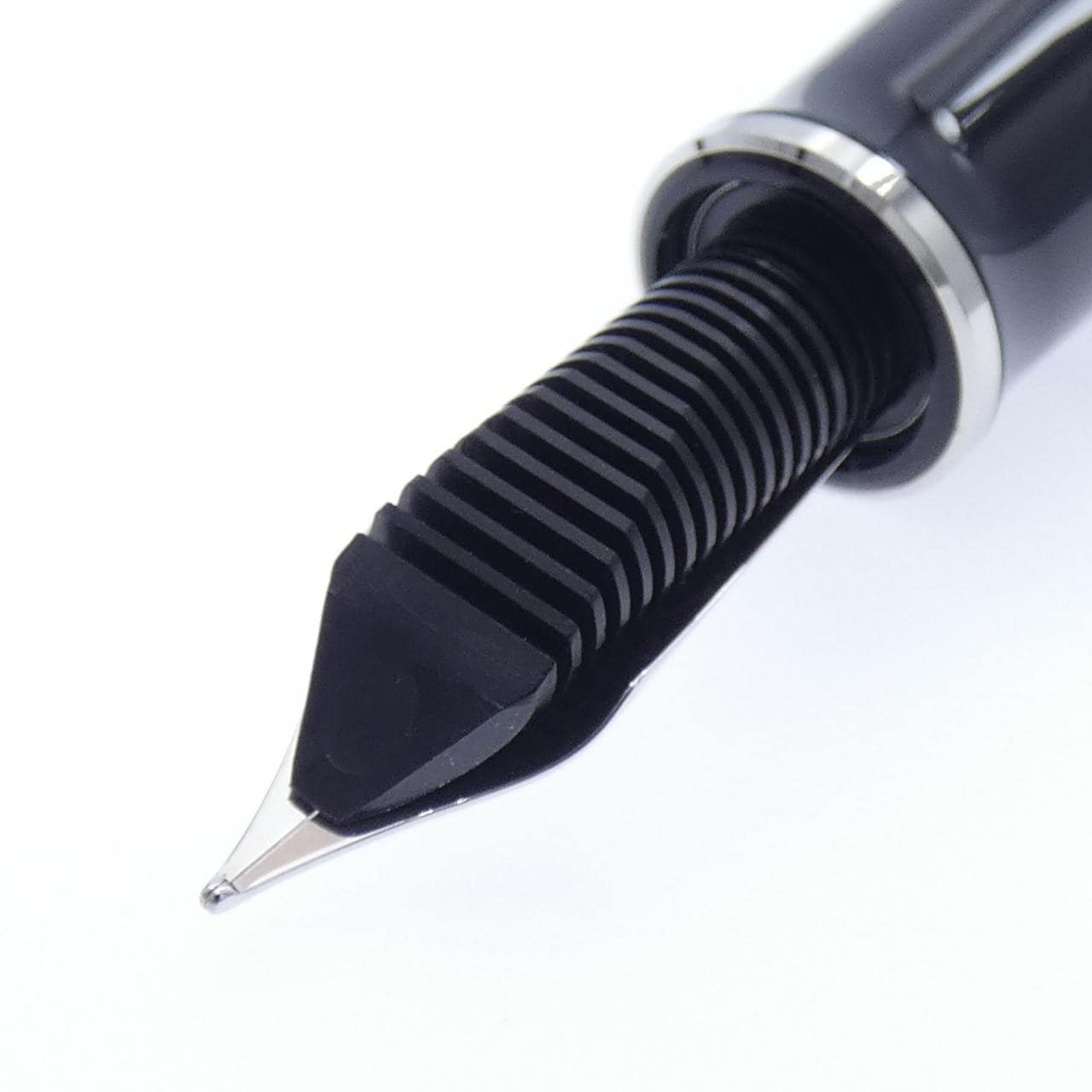 ペリカン スーベレーンM805ブラックストライプ 万年筆