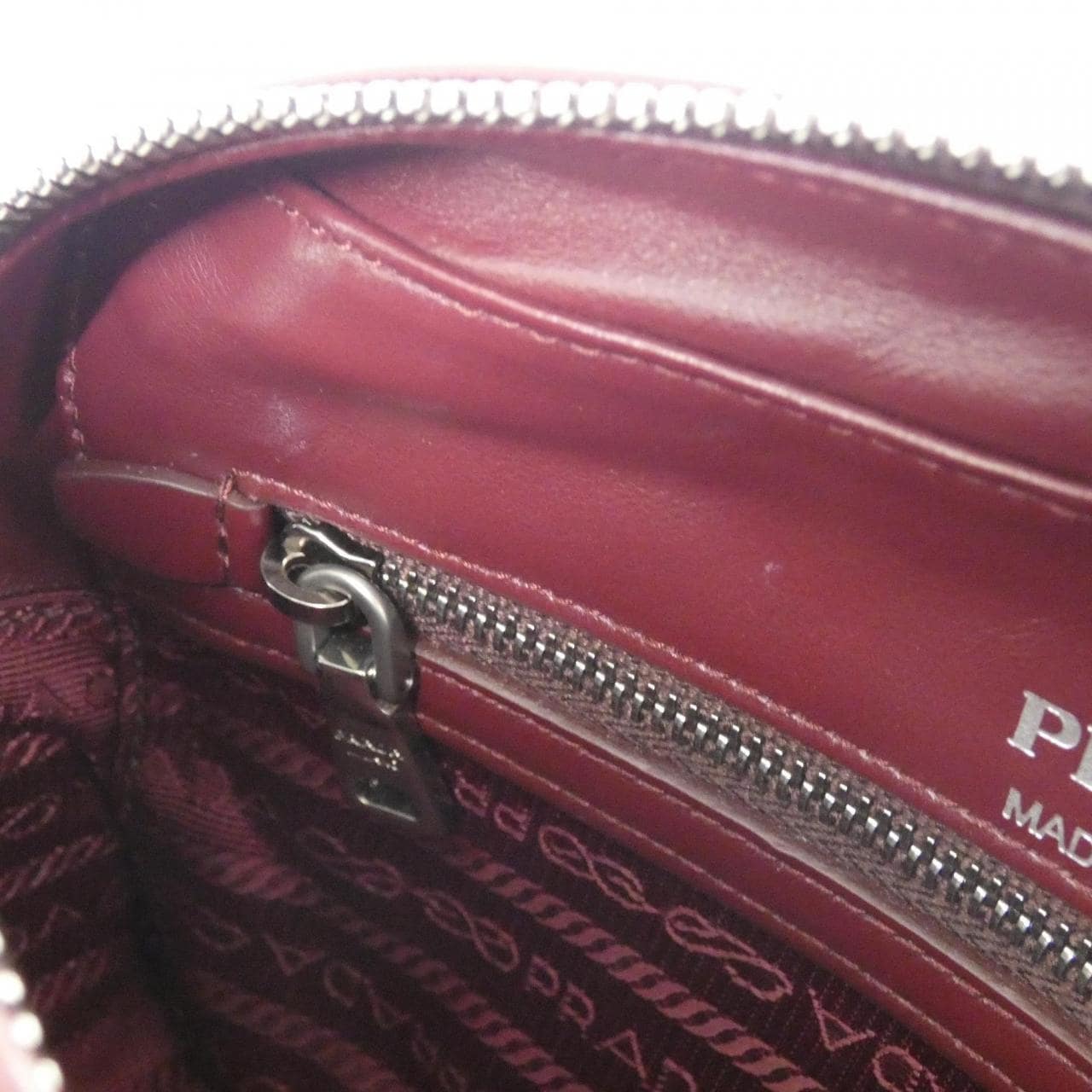 Prada1BH083包包