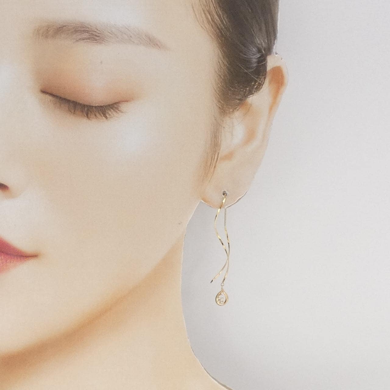 K18YG ダイヤモンド ピアス