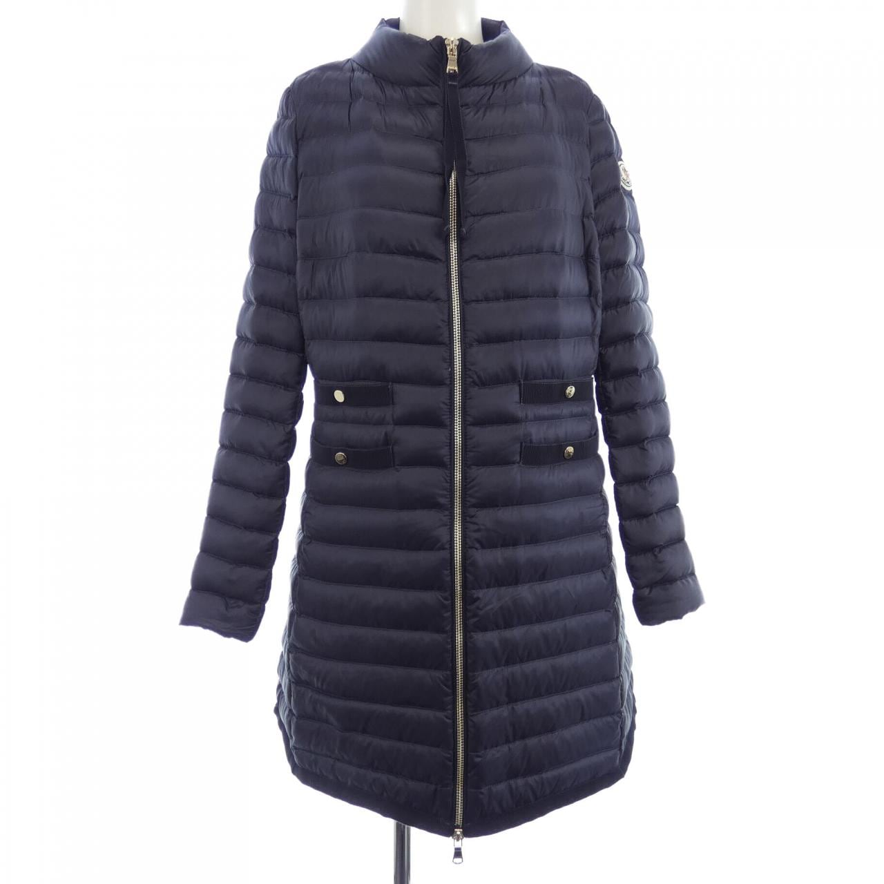 モンクレール MONCLER ダウンジャケット