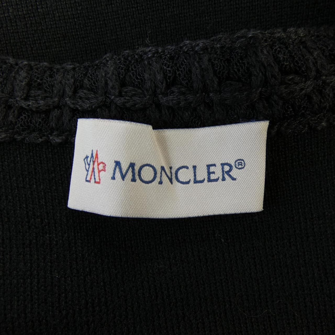 モンクレール MONCLER 10939B50800 ダウンジャケット