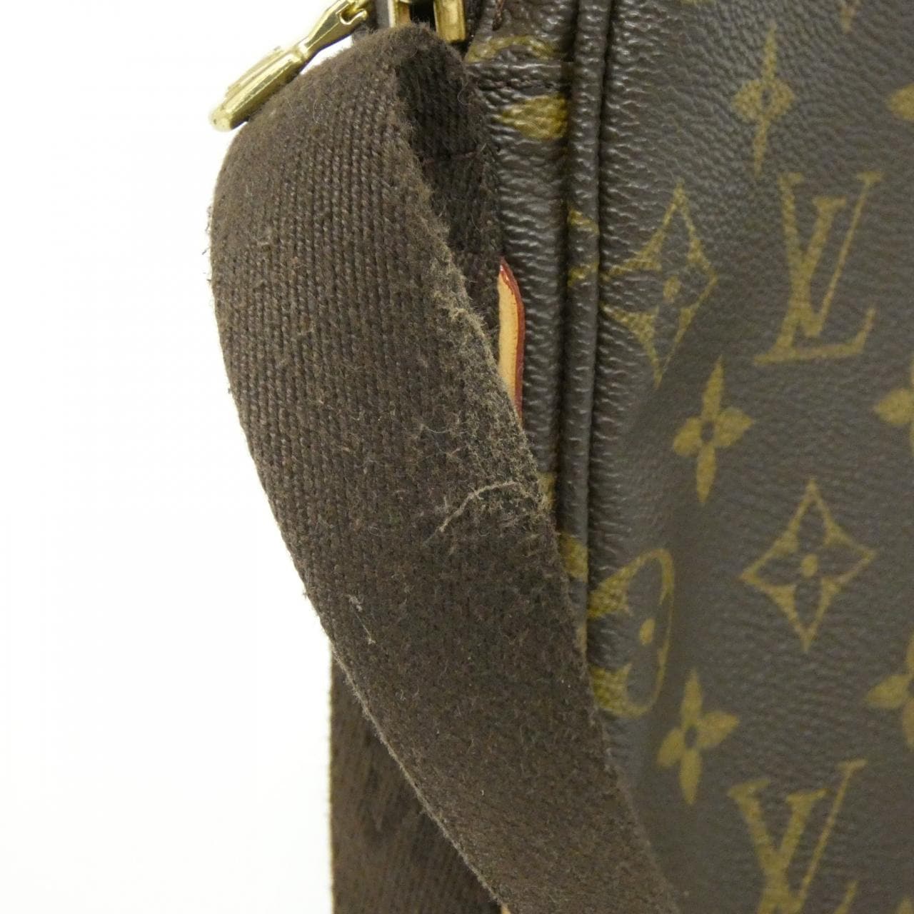 ルイヴィトン モノグラム トロター ボブール M97037 ショルダーバッグ