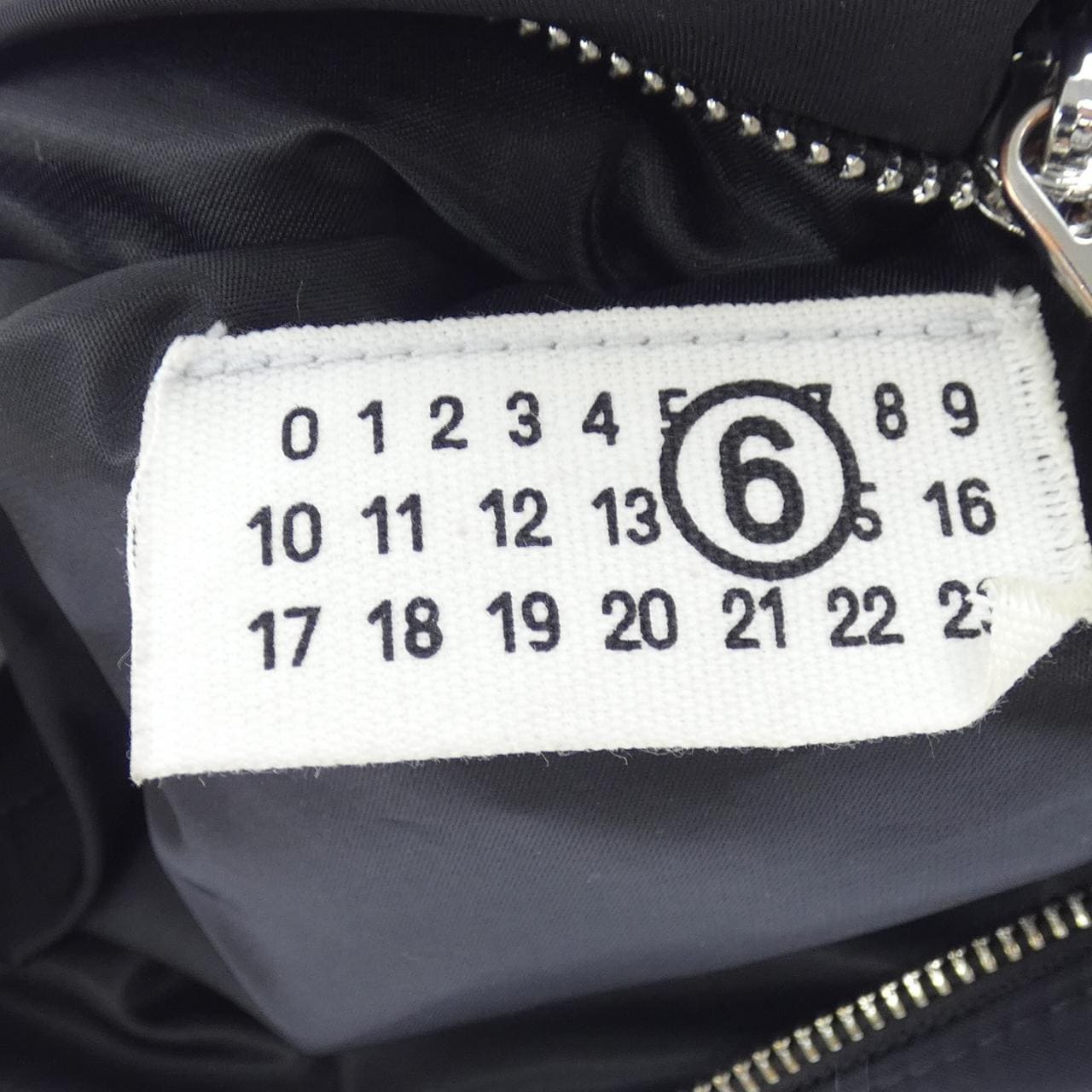 エムエムシックス MM6 SB5WG0019 BAG