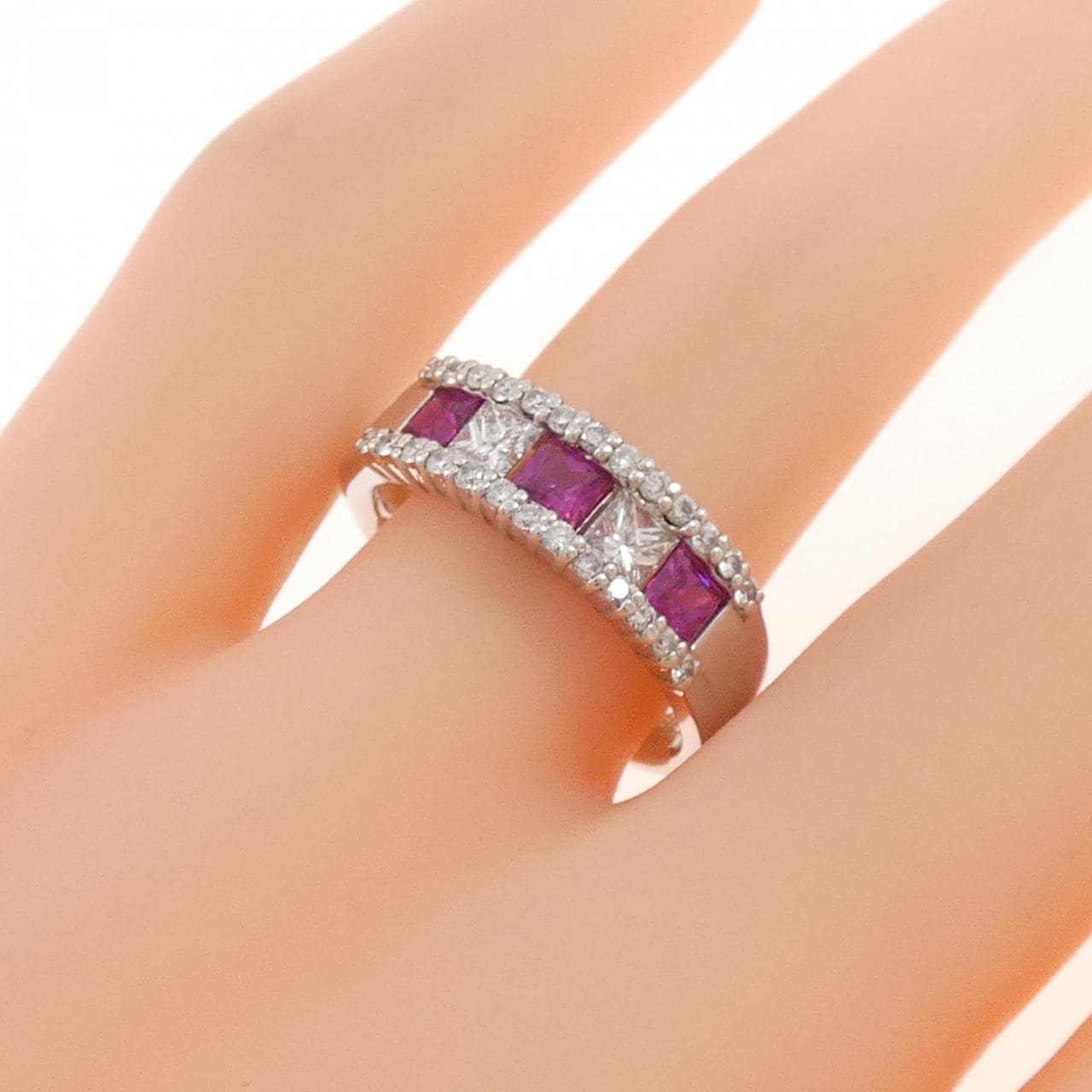 PT900 ルビー リング 0.69CT