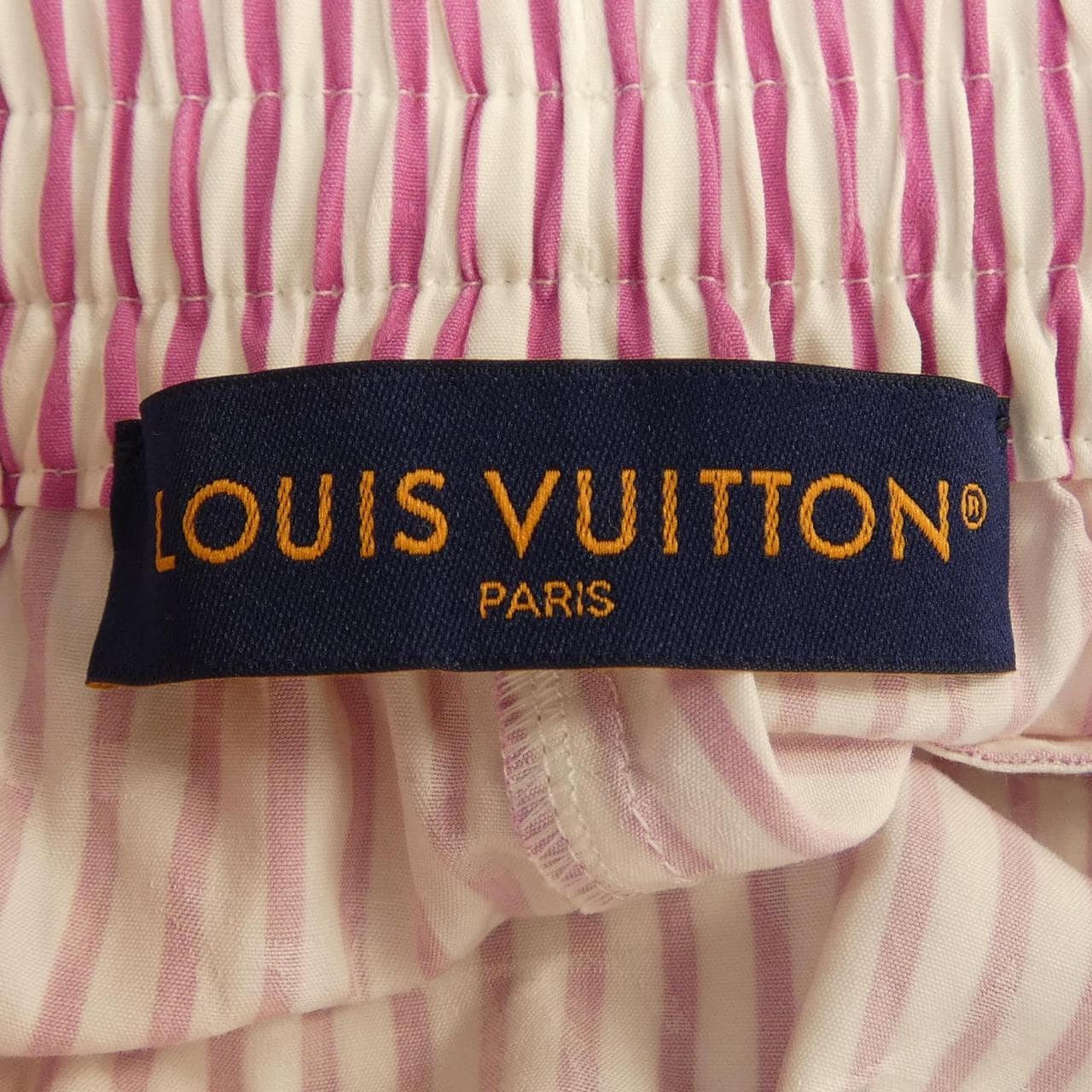 ルイヴィトン LOUIS VUITTON HTP28WUVD ショートパンツ