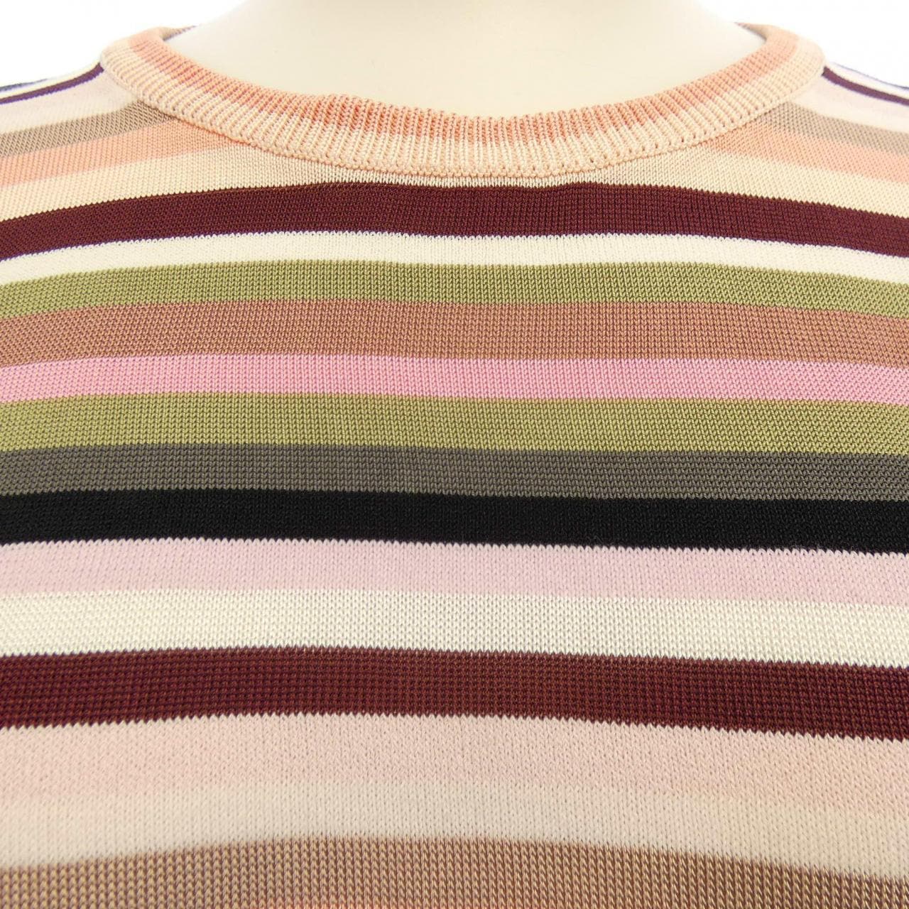 ヌメロヴェントゥーノ N°21 ニット