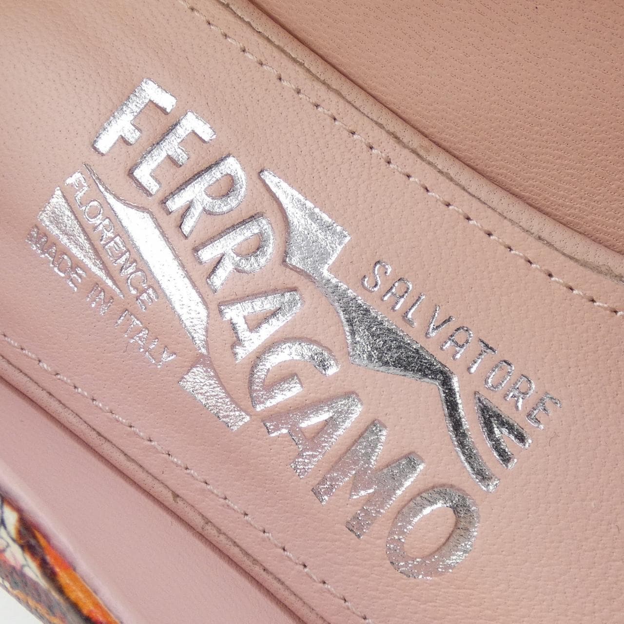 サルヴァトーレフェラガモ SALVATORE FERRAGAMO シューズ