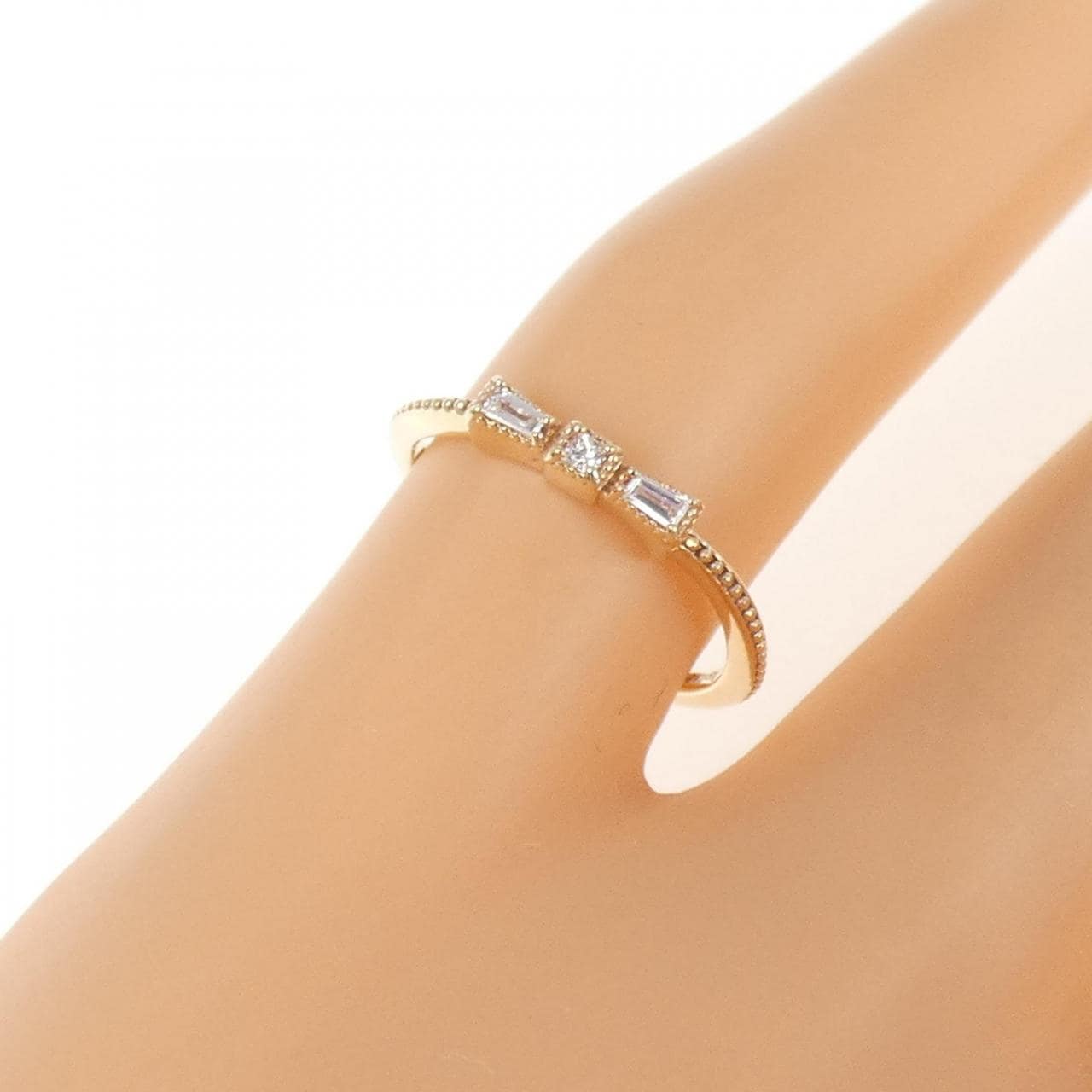 ジュピター ダイヤモンド ピンキーリング 0.03CT
