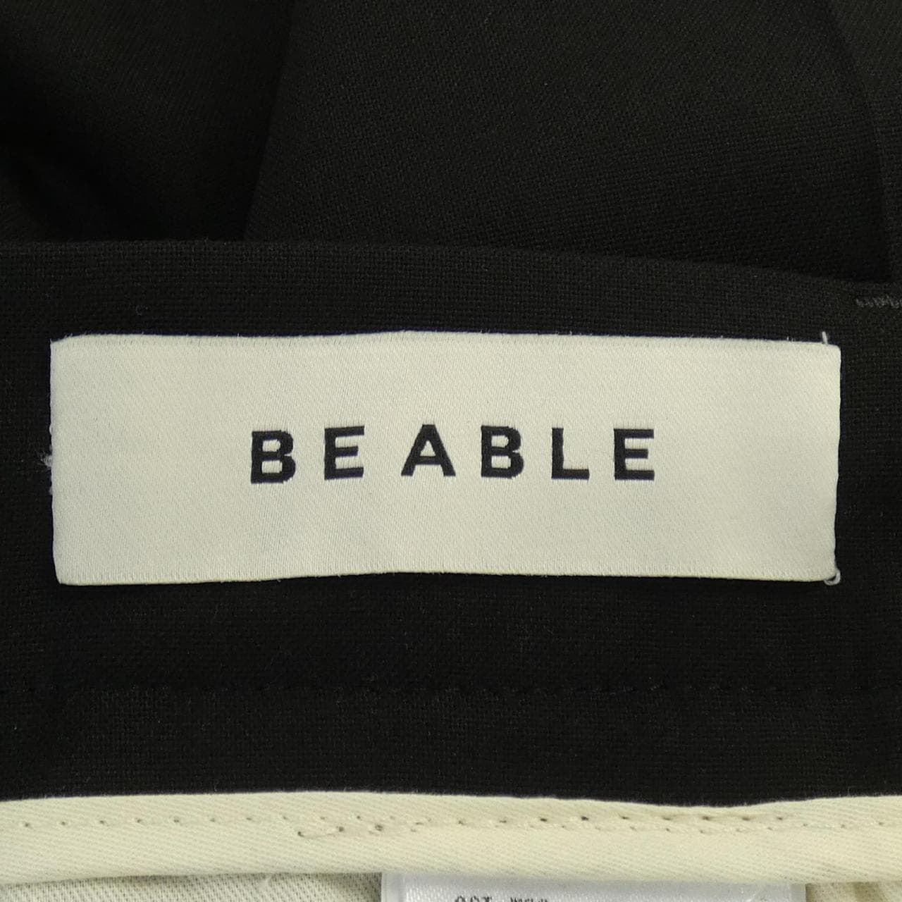 BE ABLE パンツ