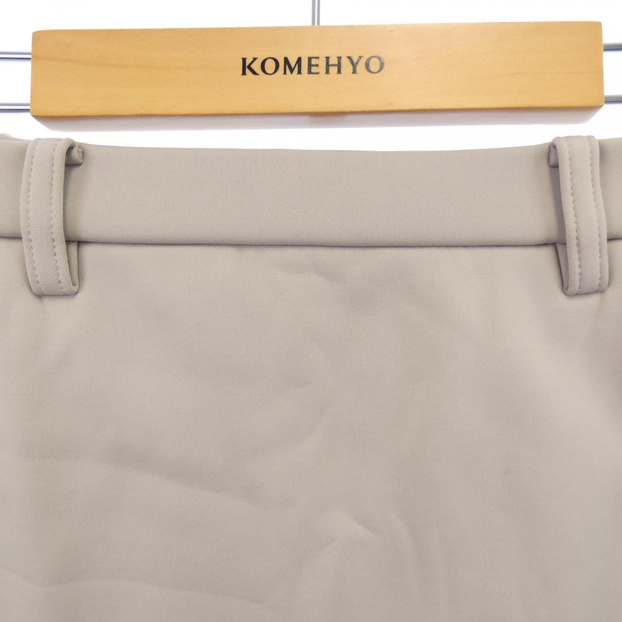 曼辛服MUNSING WEAR裙