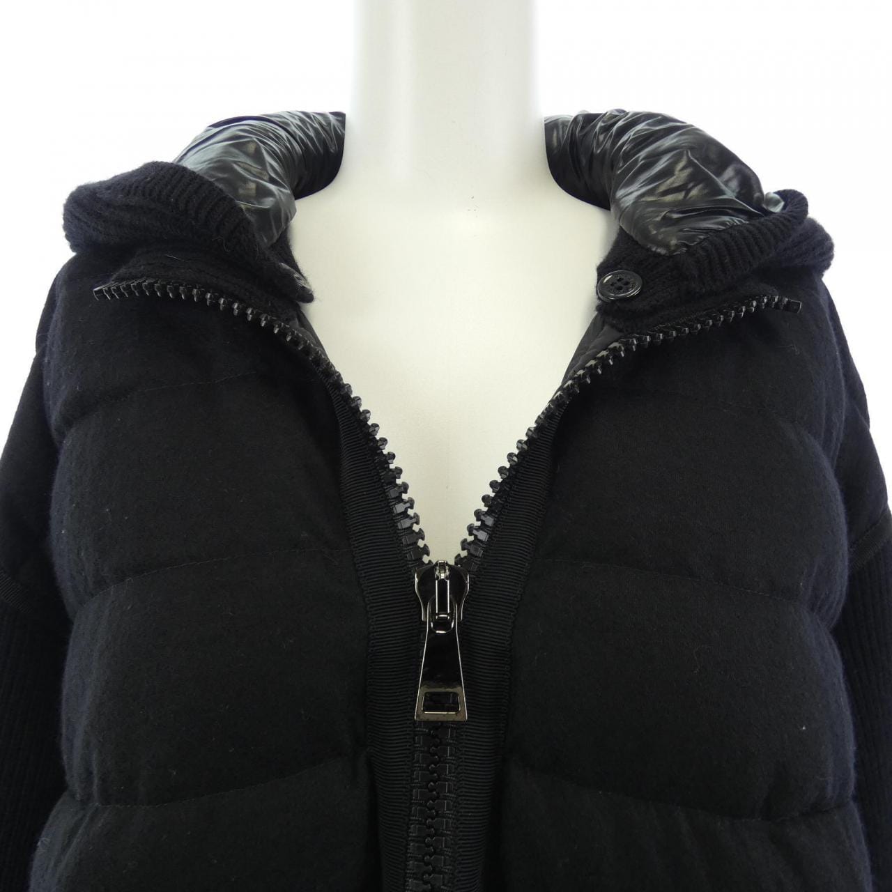 モンクレール MONCLER ダウンコート