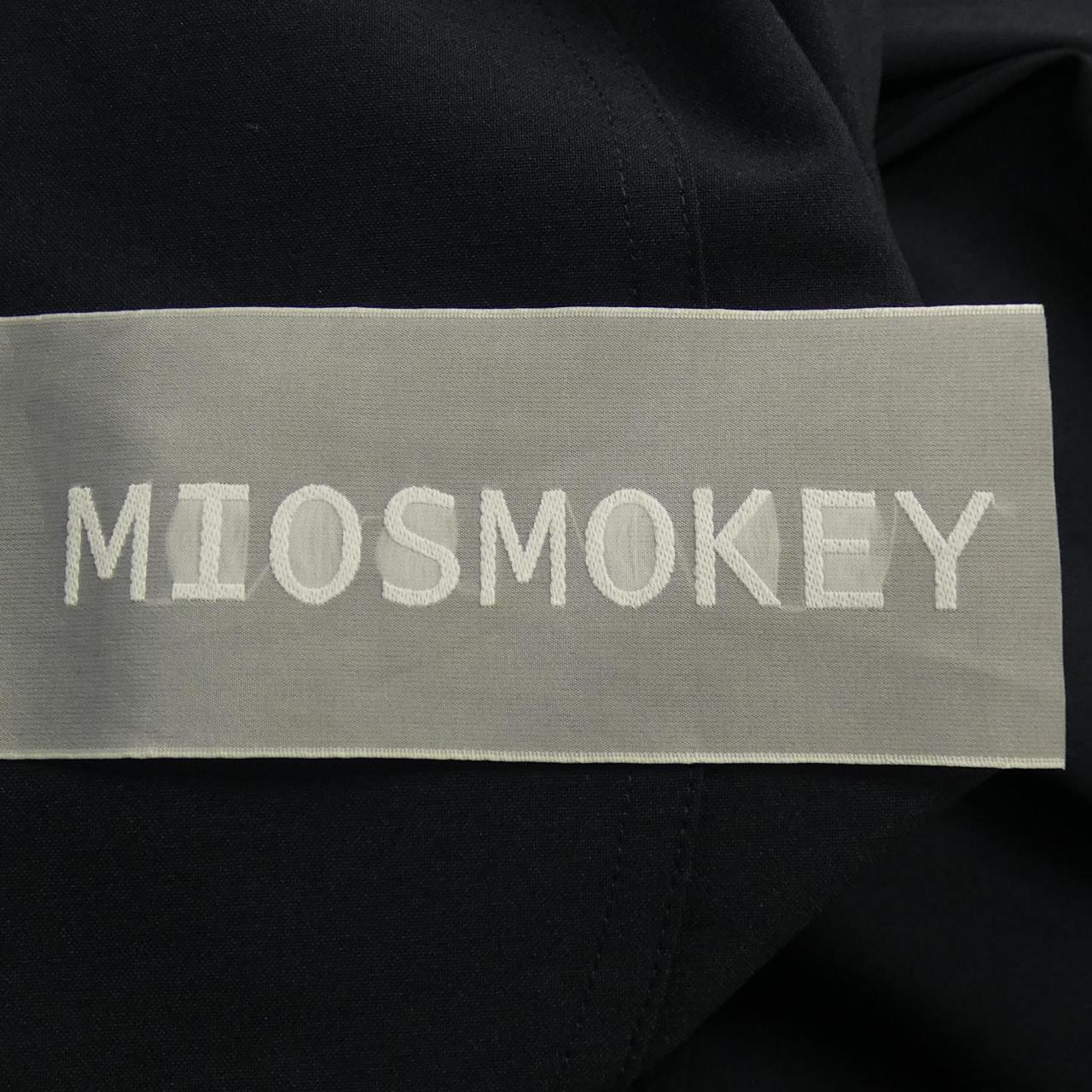 MIOSMOKEY外套