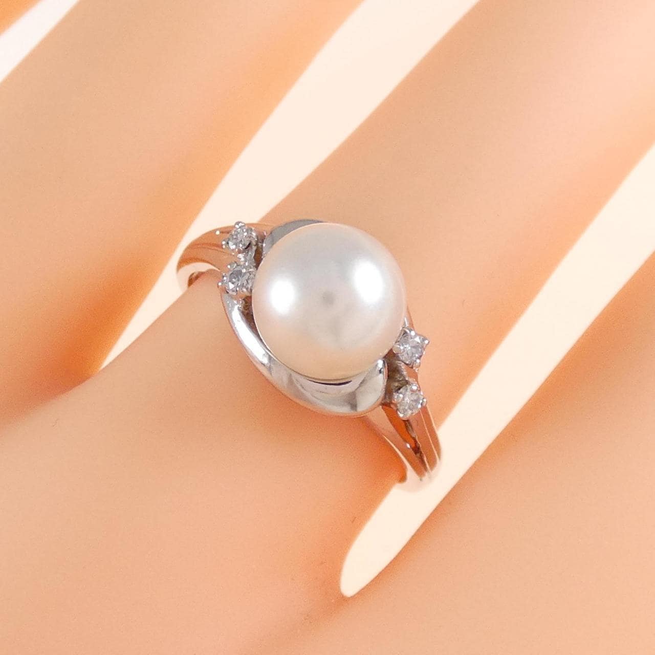 商品情報商品番号MIKIMOTO 白蝶パール 真珠 ダイヤモンド リング・指輪