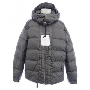 モンクレール MONCLER ダウンジャケット