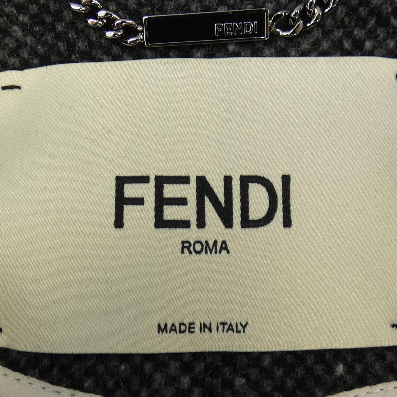フェンディ FENDI FF8692 AD9R コート