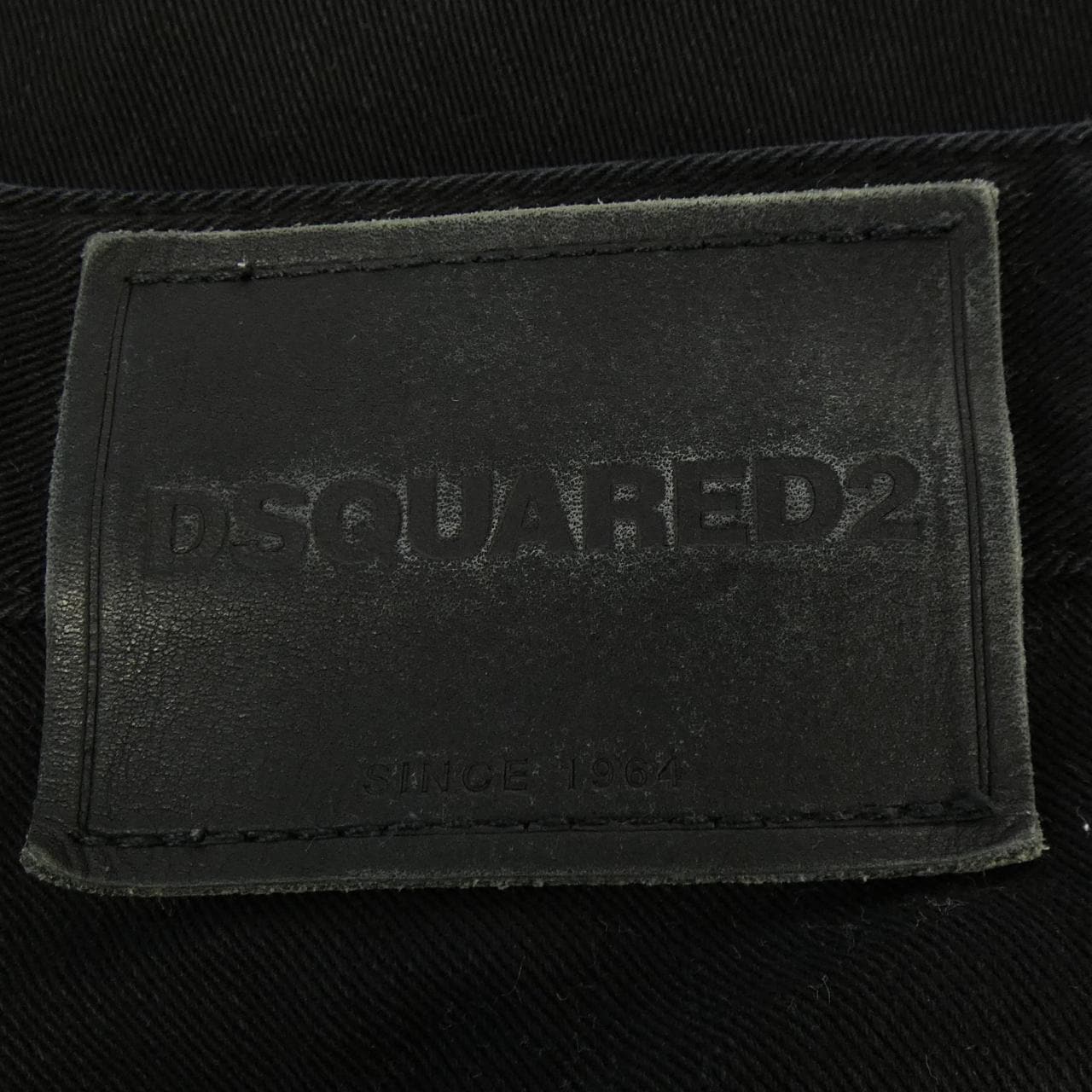 ディースクエアード DSQUARED2 S74LB0499 ジーンズ