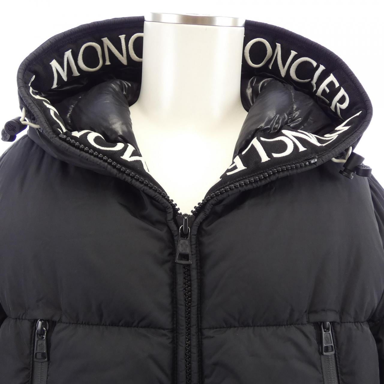 モンクレール MONCLER MONTCLA ダウンジャケット