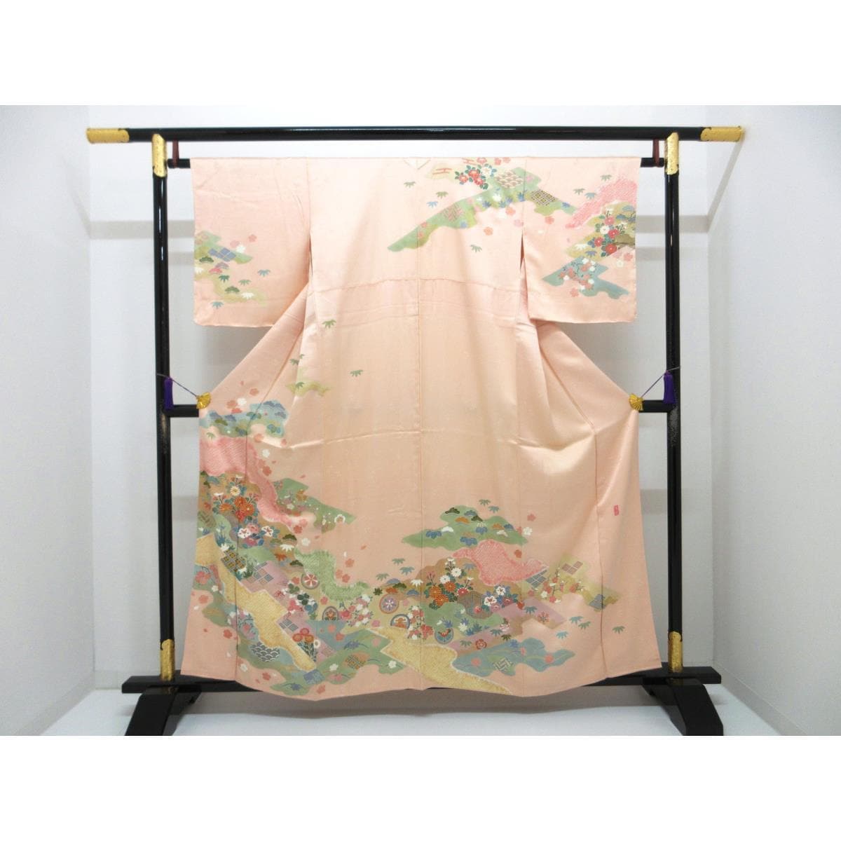 【未使用品】訪問着　友禅金彩加工　刺繍入り　Ｓサイズ