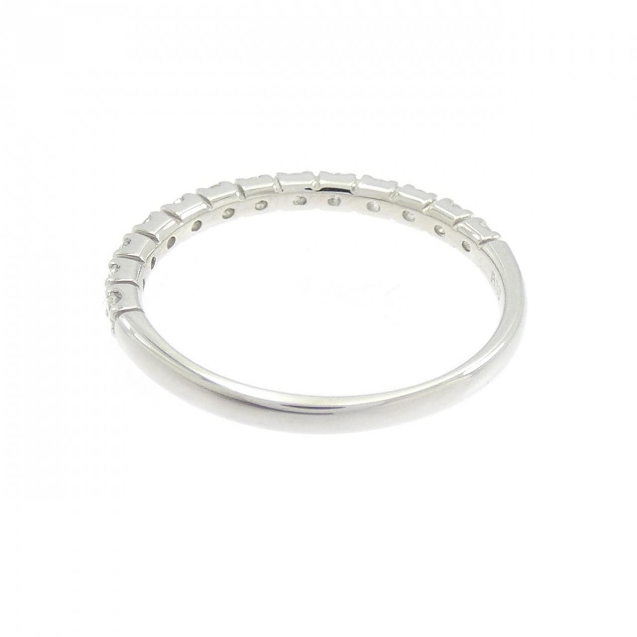 PT900 ハーフエタニティ ダイヤモンド リング 0.30CT