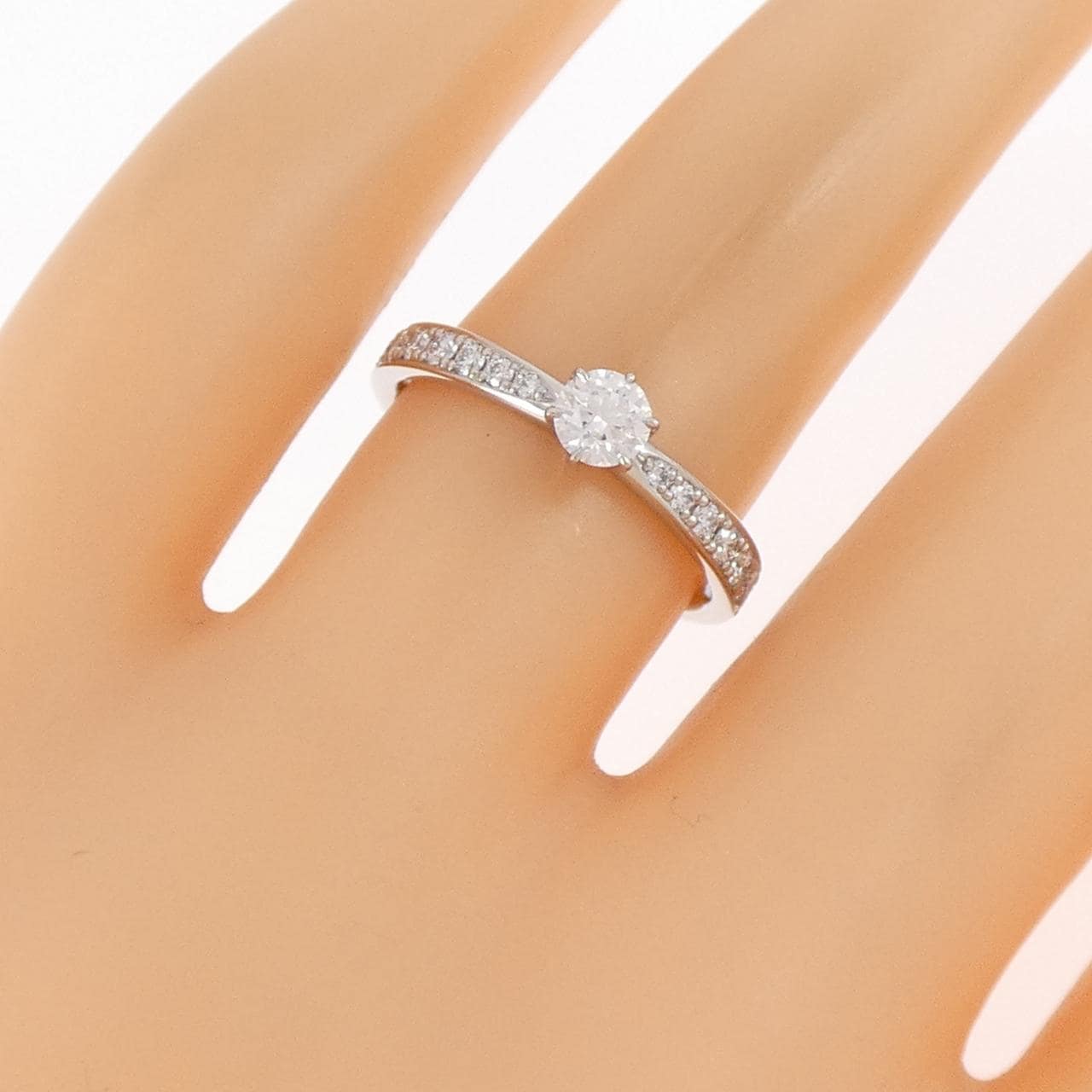 PT900 ダイヤモンド リング 0.231CT E VVS2 3EXT H&C