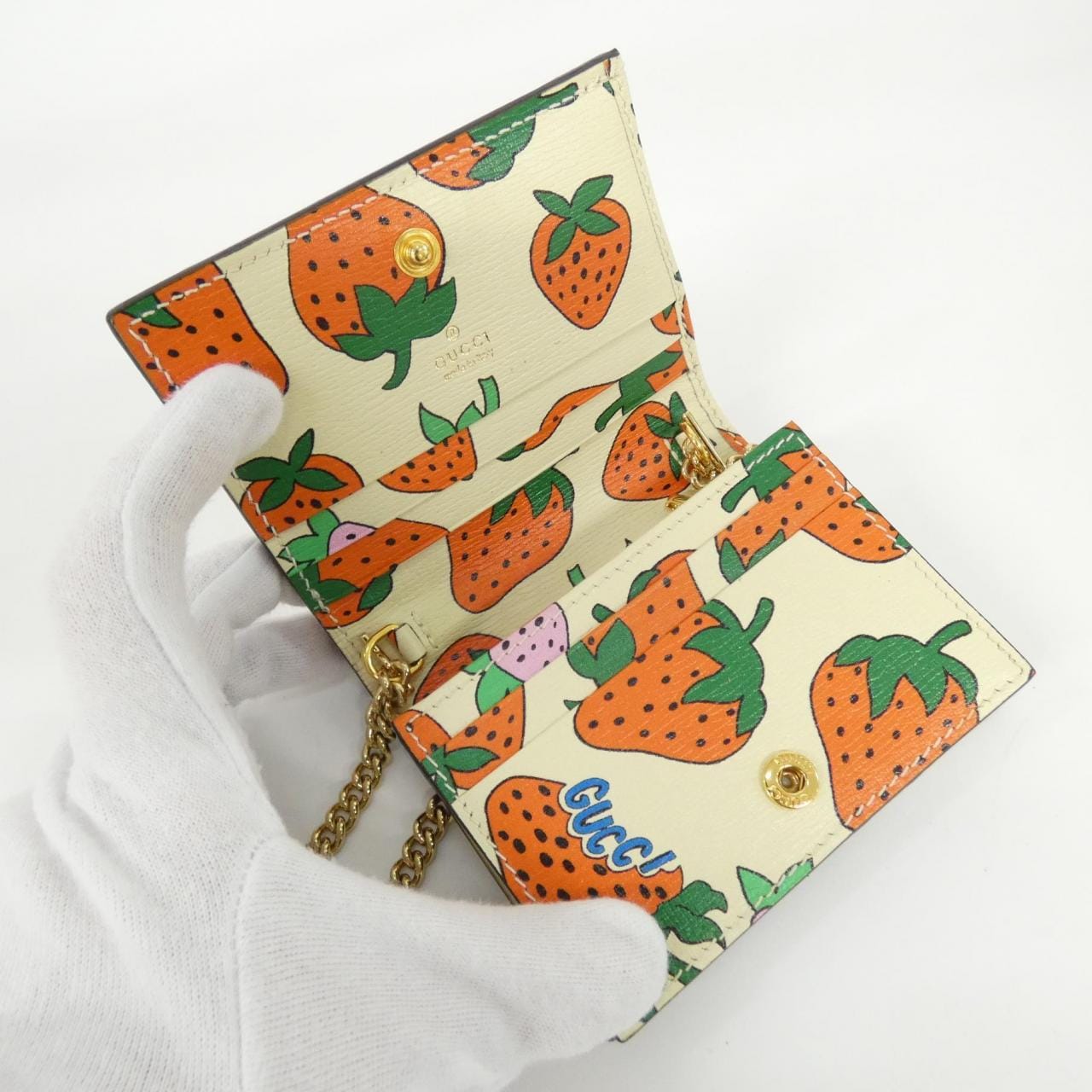 グッチ GUCCI ZUMI 570660 08PAX 財布