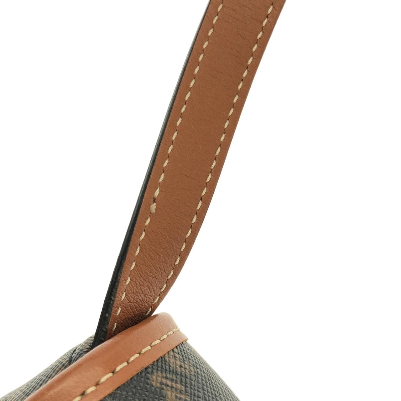 セリーヌ ミニ ブサス  196702BZJ ショルダーバッグ