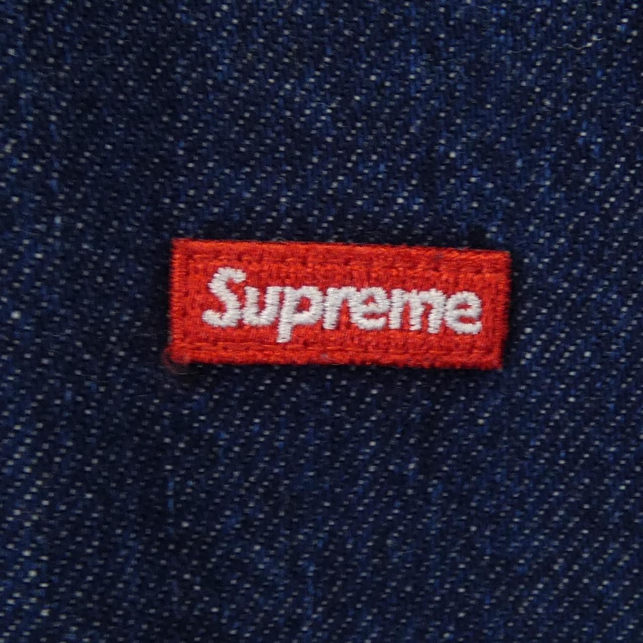 シュプリーム SUPREME Small Box シャツ