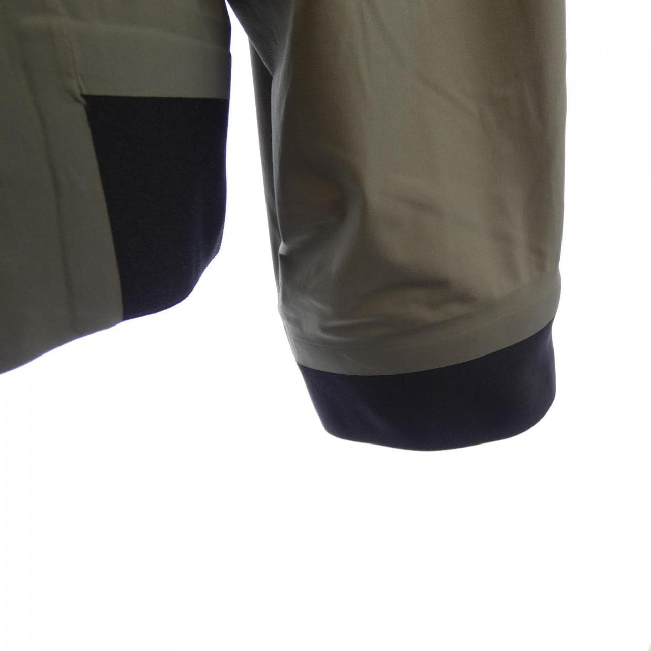 モンクレール MONCLER KURZ ジャケット