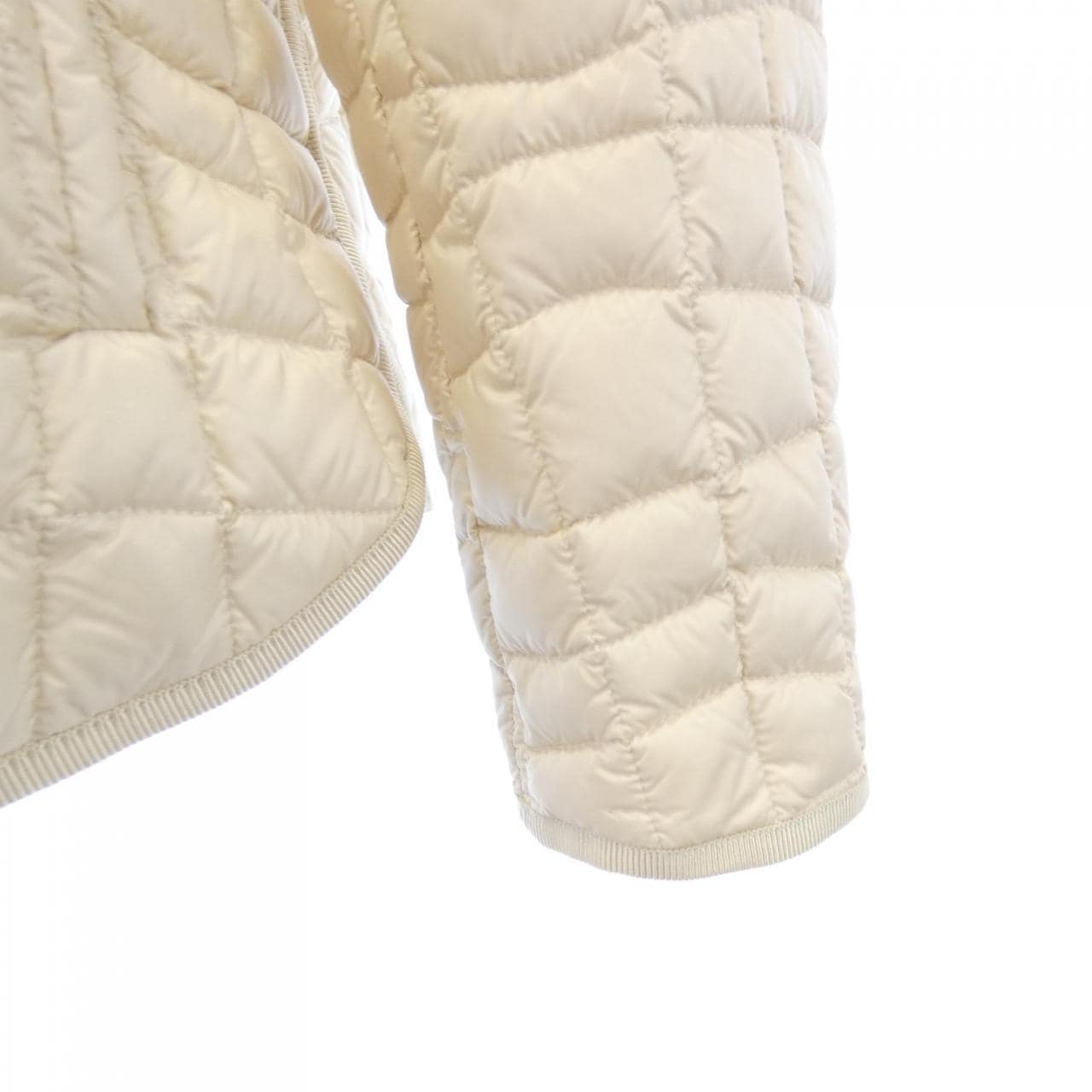 モンクレール MONCLER EGLANTIER ダウンジャケット