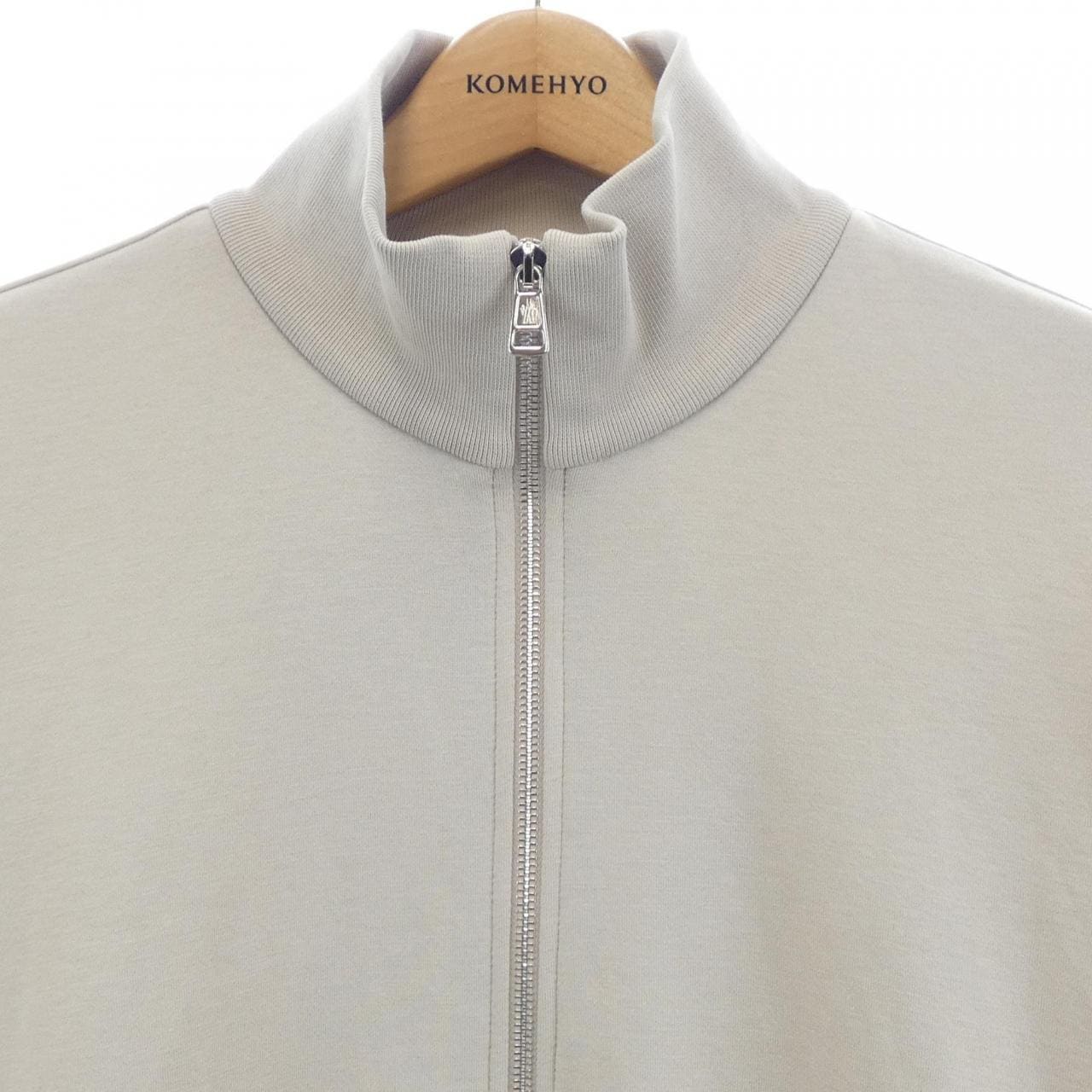 モンクレール MONCLER 20918G00001 ブルゾン