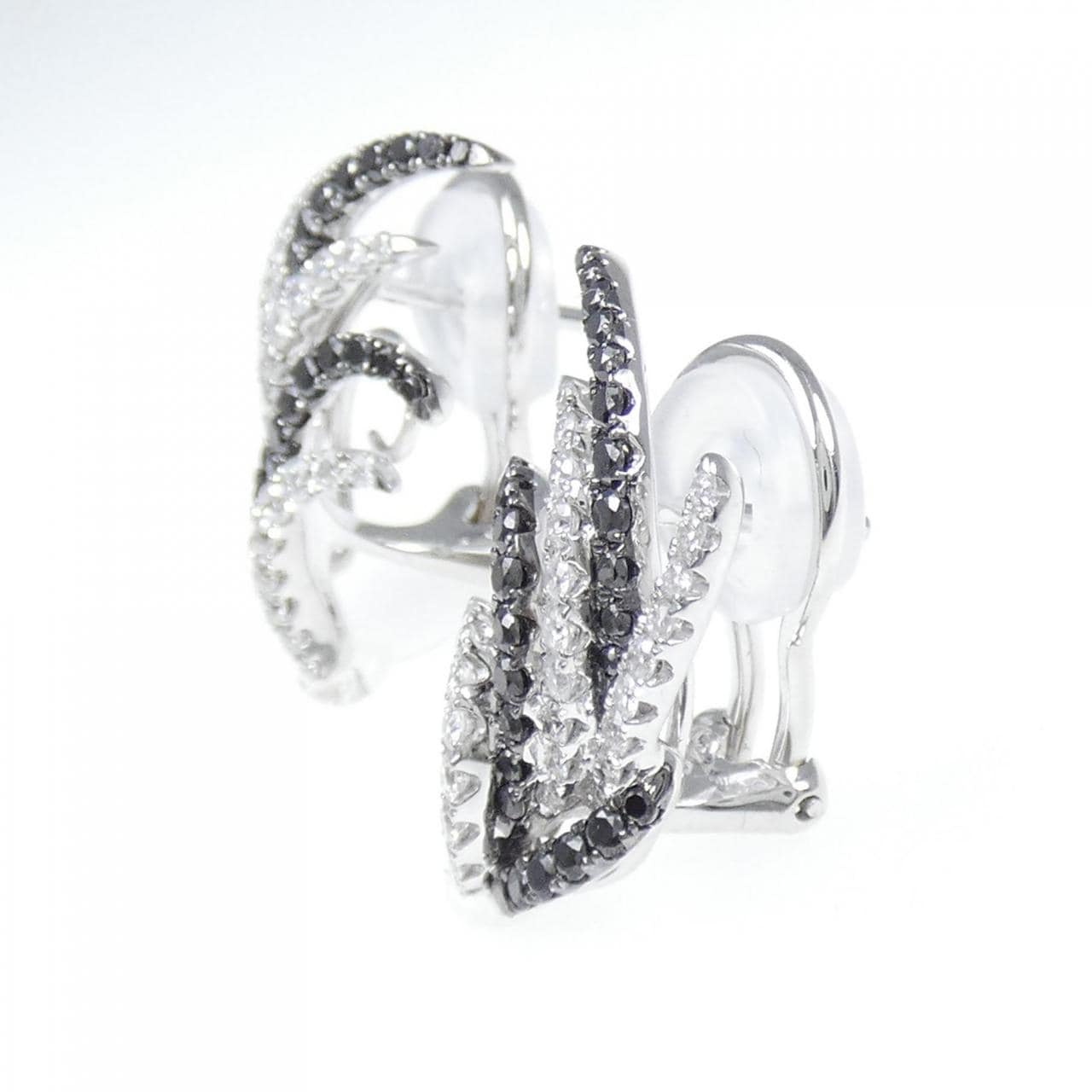750WG/750BG Diamond Earrings 1.38CT
