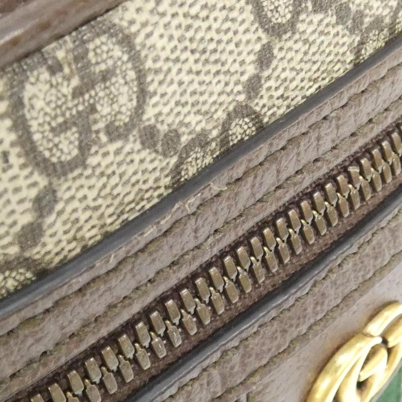 グッチ OPHIDIA 598127 96IWT ショルダーバッグ
