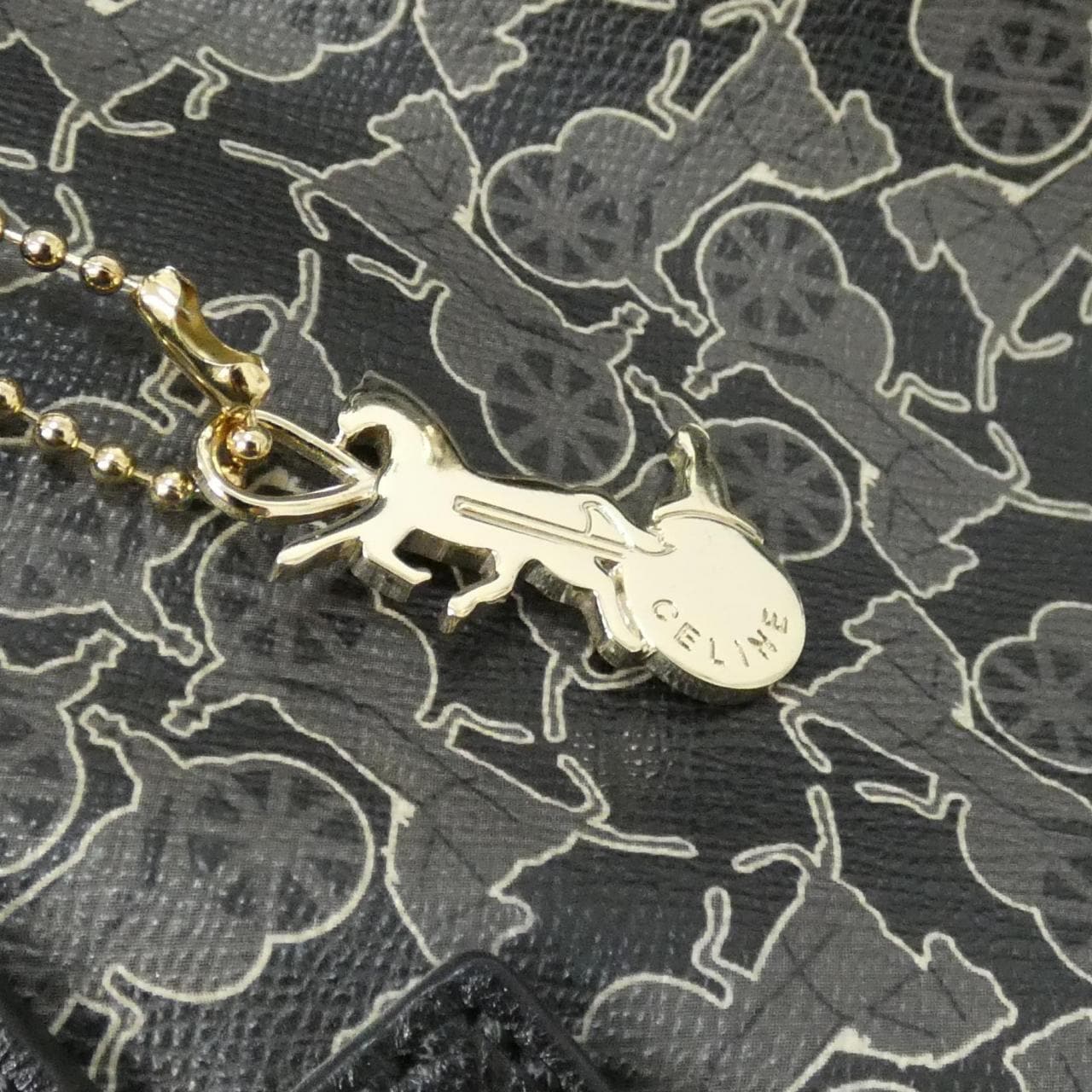 セリーヌ ショルダーバッグ