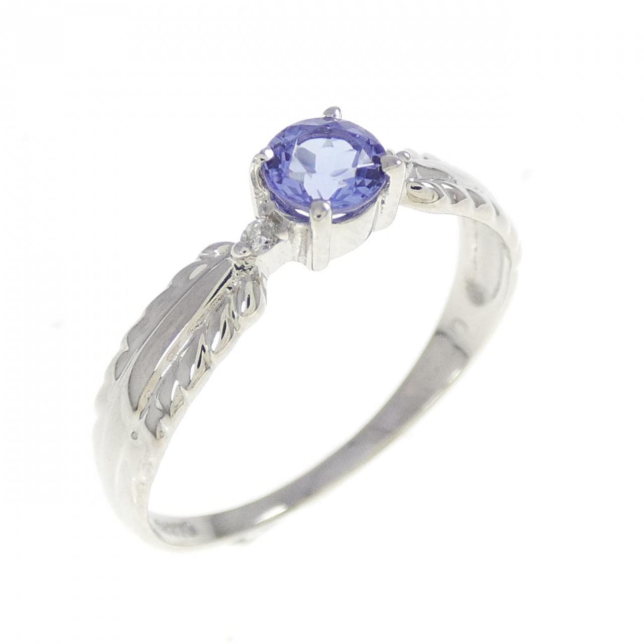 PT900 Tanzanite Ring