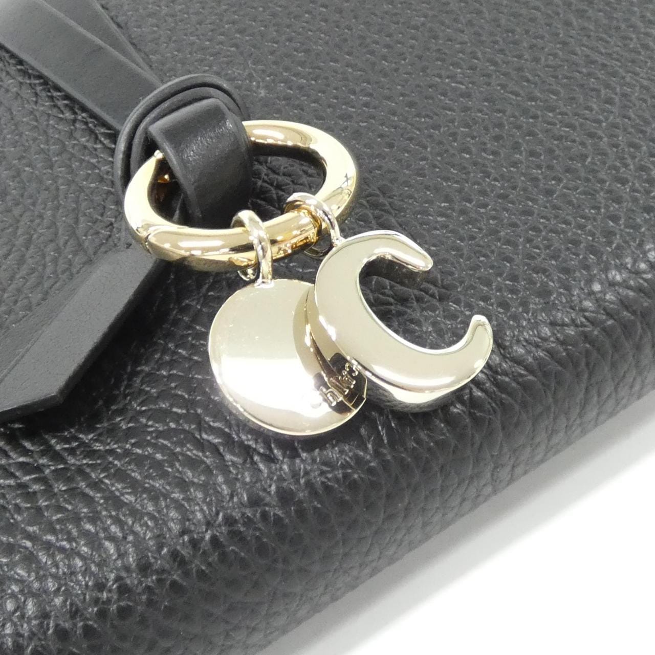 【新品】クロエ アルファベット CH25AP999 F57 財布