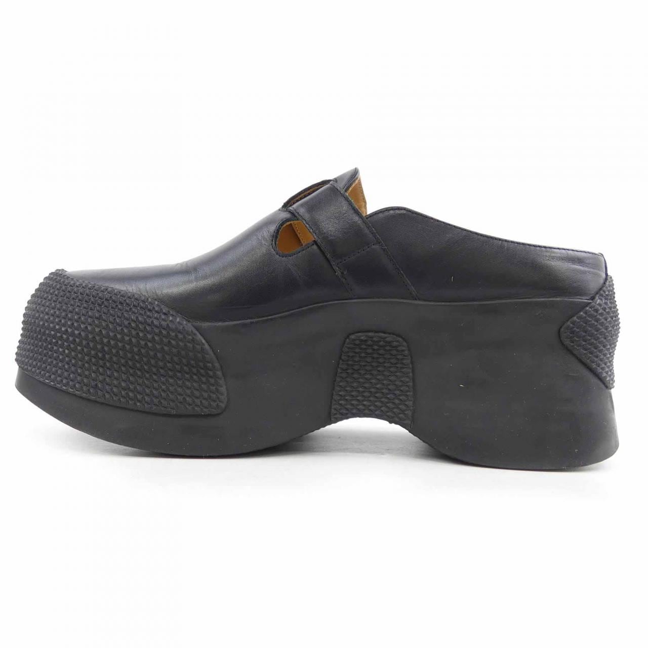 PARABOLOIDE シューズ