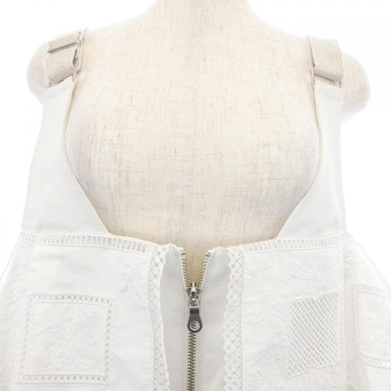 アイレネ IRENE トップス