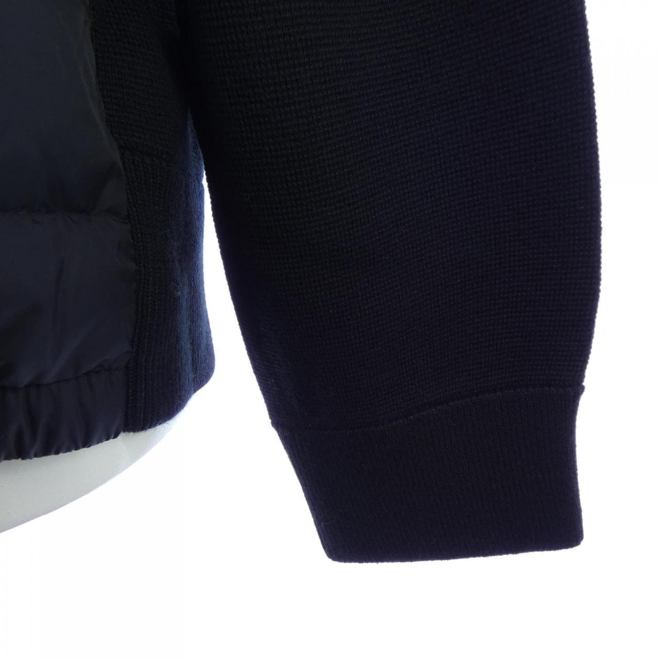 モンクレール MONCLER 20919B50700 A9341 ダウンジャケット