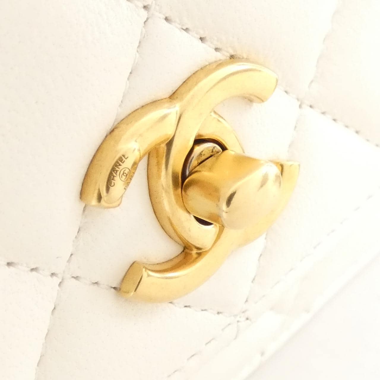 シャネル AP1450 チェーンウォレット