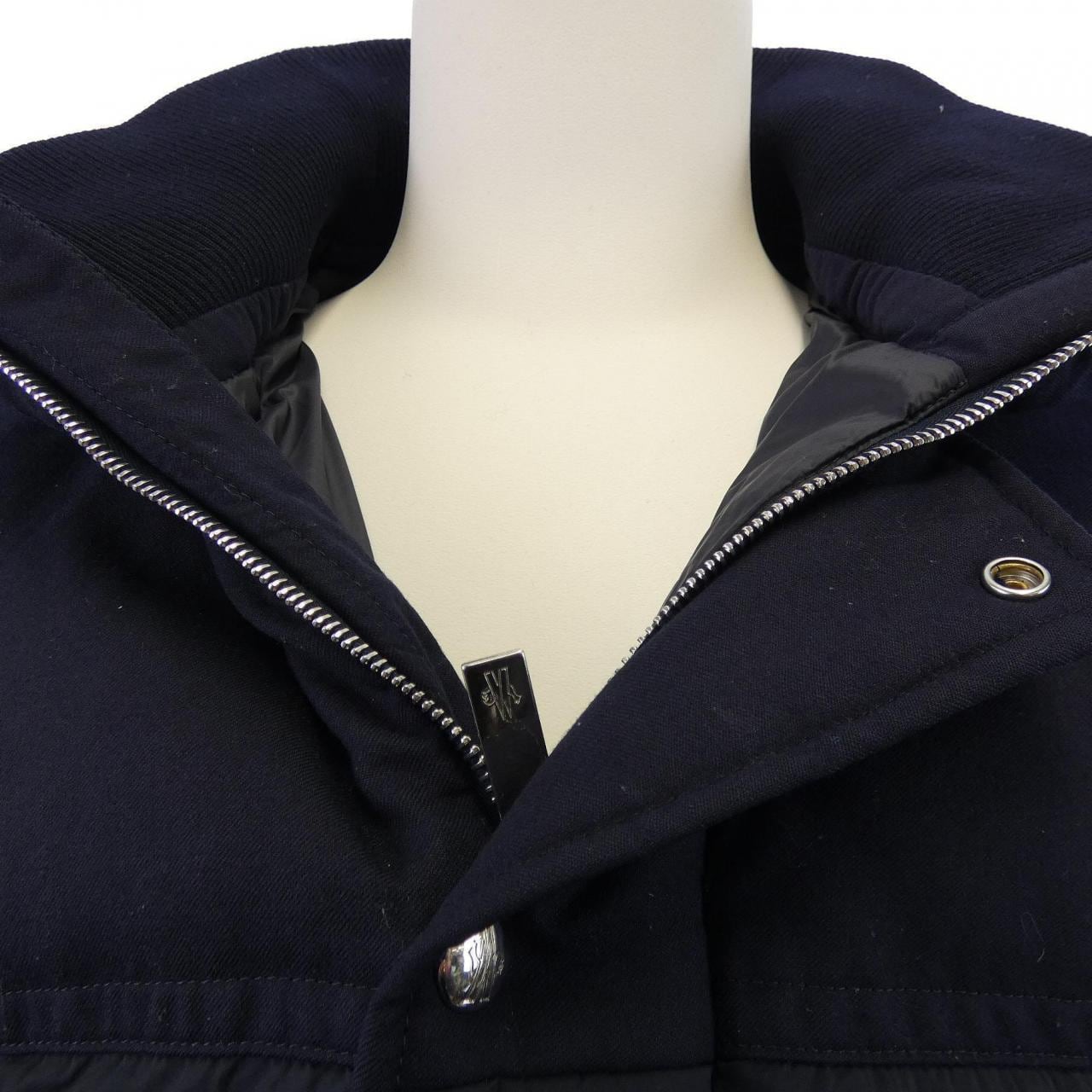 モンクレール MONCLER IVRAIE ダウンジャケット