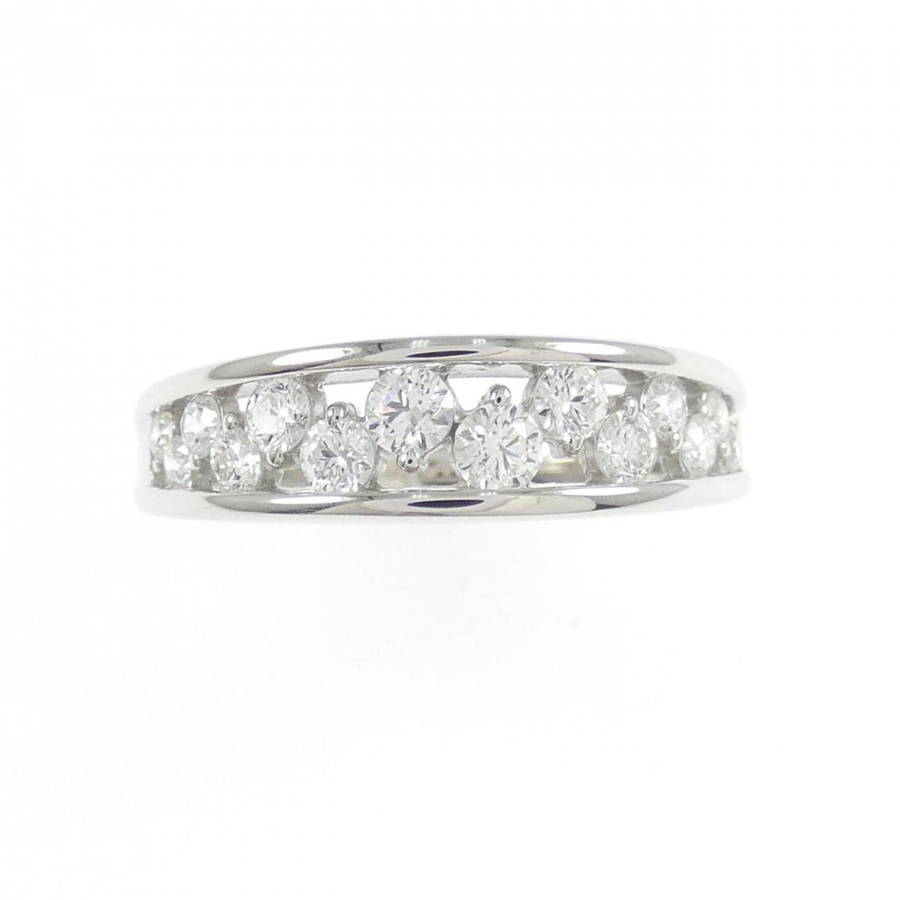 PT900 Diamond ring 0.57CT