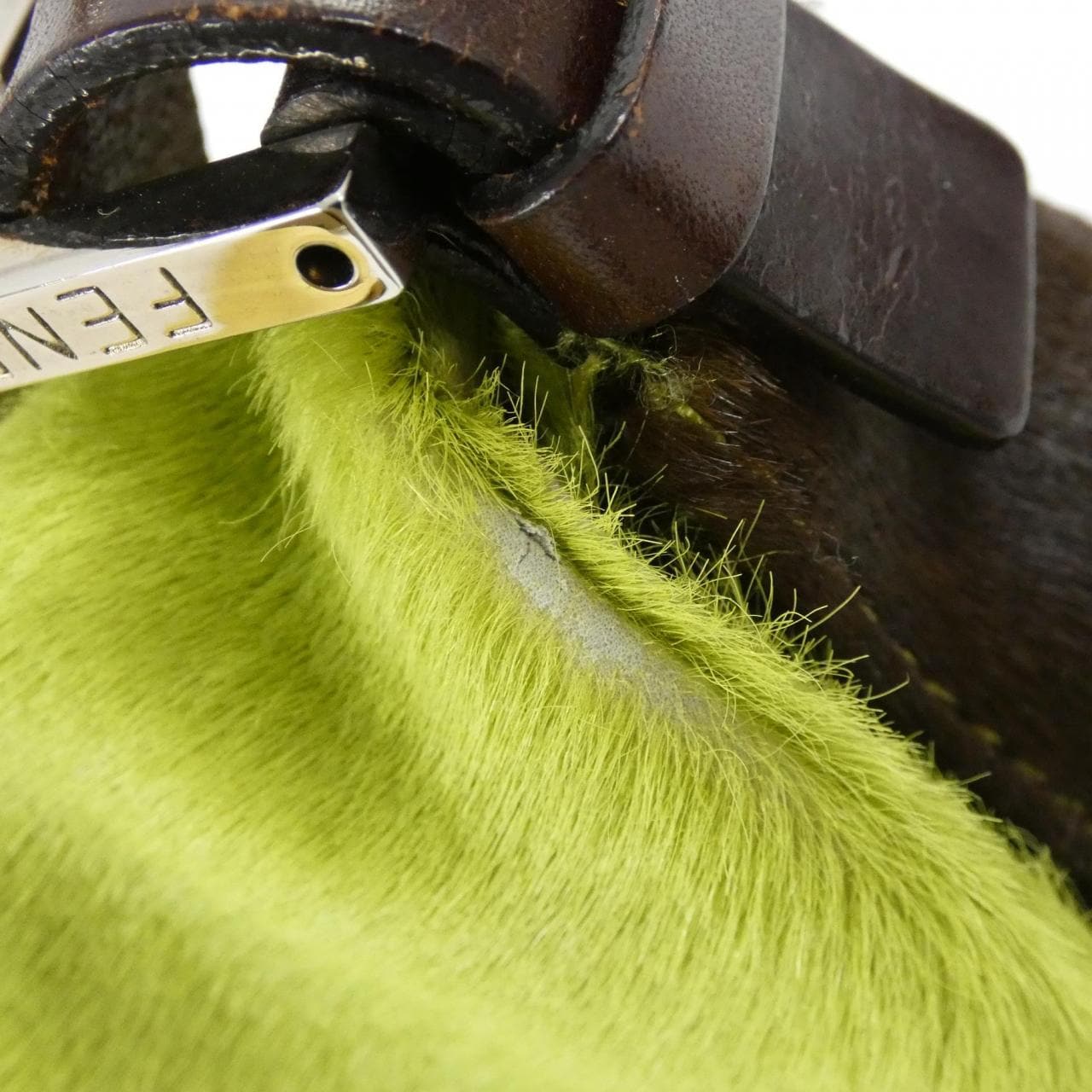 【ヴィンテージ】フェンディ マンマ バゲット 26325 ショルダーバッグ