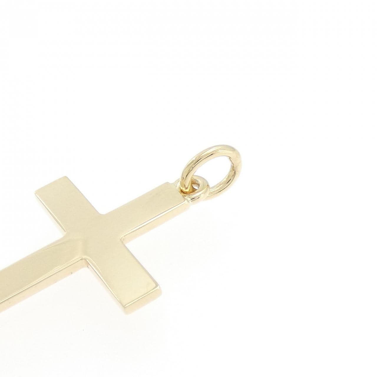 585YG Cross Pendant