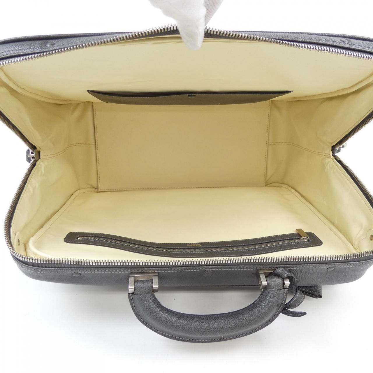 ヴァレクストラ VALEXTRA VX BAG